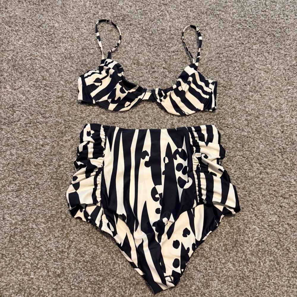 Juillet Swim bikini set Luisa bottom Ingrid top S black cream beach resort